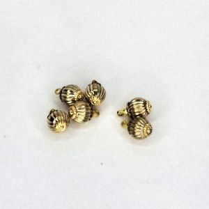 1:12 Scale Gold Plastic 8mm Corrugated Bead Christmas Ornaments