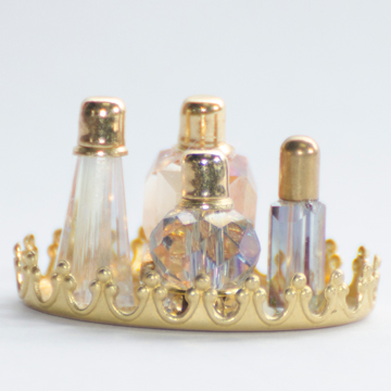 1:12, 1" Scale Dollhouse Miniature Perfume Tray w/4 Perfume Bottles
